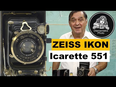 Folding Camera Zeiss Ikon Icarette 551 (1927) and light meter Justophot