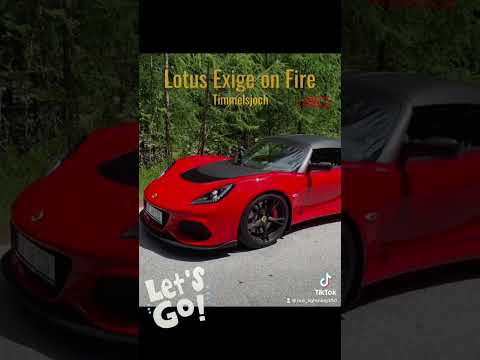 Lotus Exige on the #timmelsjoch 🚗🚗🚗 #lotus #lotusexige #mydreamcar #auto #dreamcar #sportscars