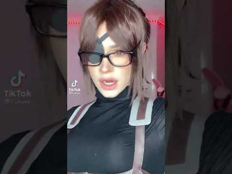 Hanji Zoe cosplay - YouTube