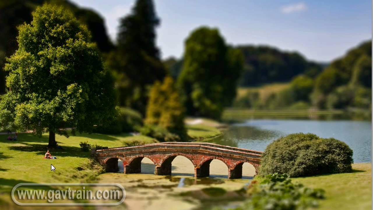 (HD) Fake miniature model, tilt & shift lens effect - Photoshop Week 36