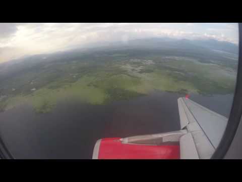 Посадка авиакомпании "Вим-Авиа" в аэропорту Подгорицы.