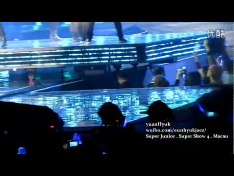[Fancam] 120309 Super Show 4 in Macau - Superman - Eunhyuk