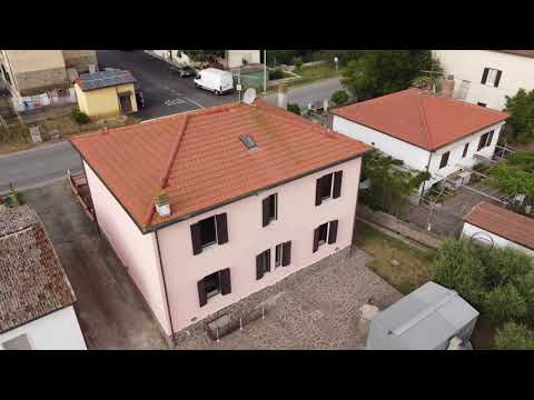 Casa indipendente con giardino a Ribolla