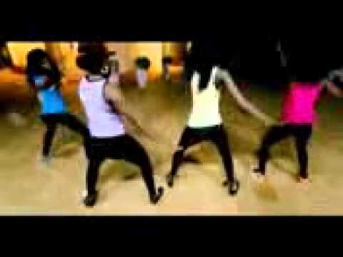 n.montana djewi style T