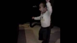 Tiki Taane's 16 month old son Dancing