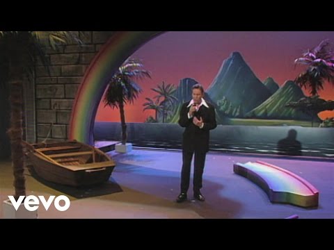 Video thumbnail for Santa Maria (Remix)