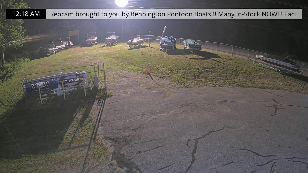 Live webcam view of Winnisquam Marine Boat Lot