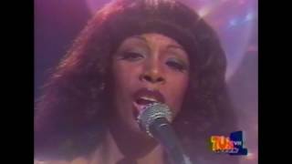 Frankie Valli , Donna Summer & Kc & the sunshine band Live New Year 1977