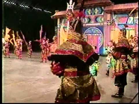 The Downtowners: 2002 Mummer's Parade Finale
