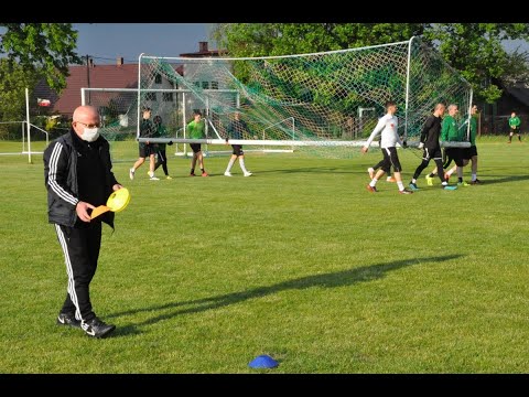 Pierwszy trening piłkarzy KS Proch Pionki po "odmrożeniu" - 28.05.2020