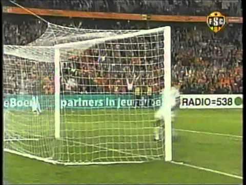 2005 (June 4) Holland 2-Romania 0 (World Cup qualifier).mpg
