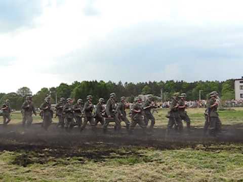 Bitwa Wyrska 2011 - Przemarsz Niemców