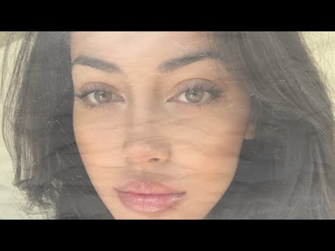 big almond shaped eyes