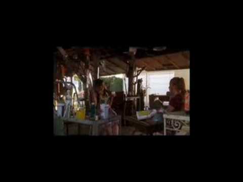 SIX FEET UNDER / GRAND TOURISM