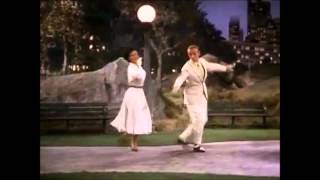 Barry Manilow - Dancing In The Dark (Band Wagon Movie)