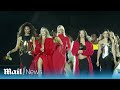 Jane Fonda And Kendall Jenner Walk Star Studded L Oreal Show During Paris Fashion Week