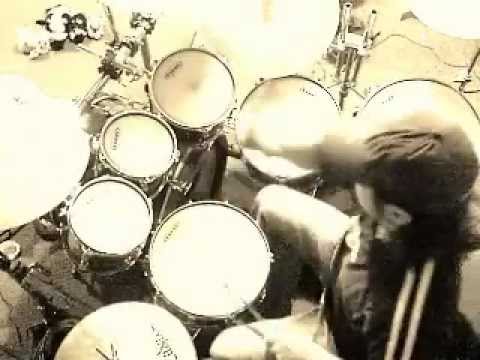 Gary Shaine on Drums messin' around