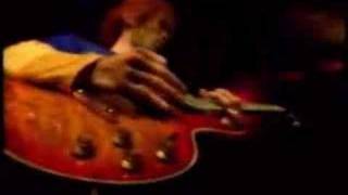 Koi suru hitomi(PV) - MELODY