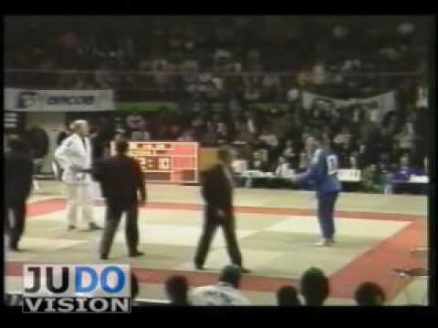 JUDO 1997 European Team Championships: Eric Fauroux (FRA) - Ben Sonnemans (NED)