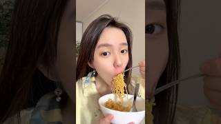 Download lagu LAPER TENGAH MALAM MAKAN INDOMIE.. mp3