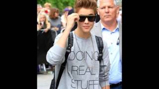 Justin Bieber Feat. Lil twist . INTERTWINE