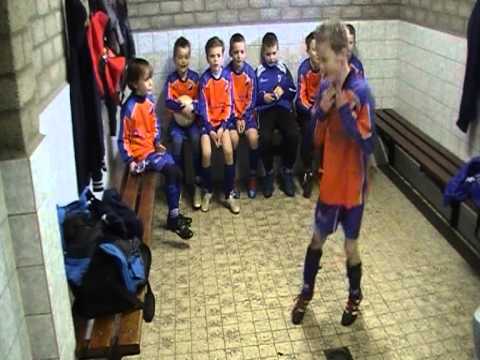 ONI F1 doet Harlem Shake