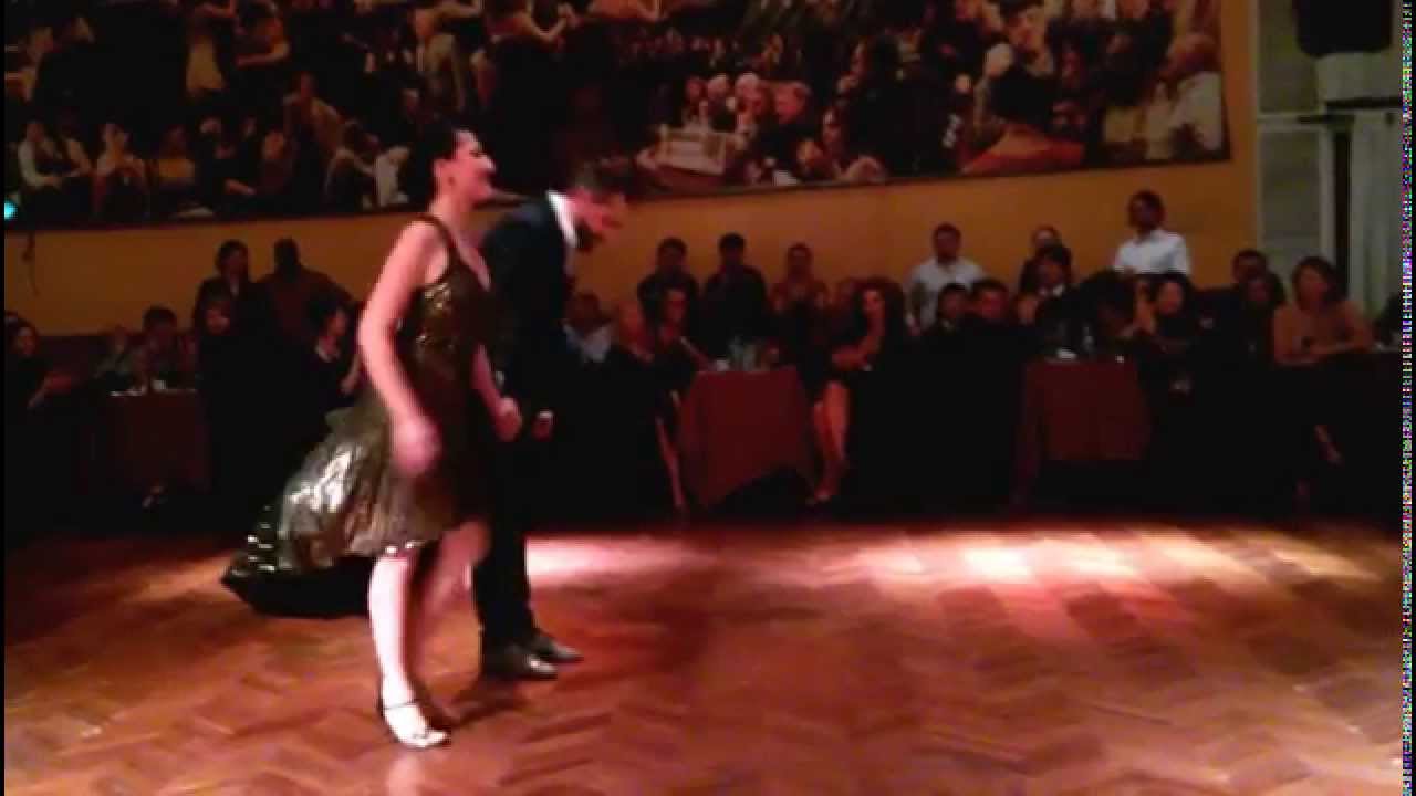 Konstantinos Riginos y Nadia Ibanez - El yaugaron.