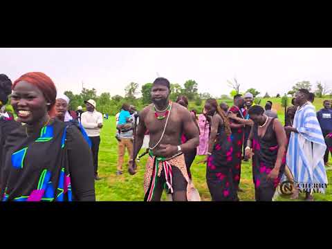 DERGEL PAN Ë US performed by Dinka Youth