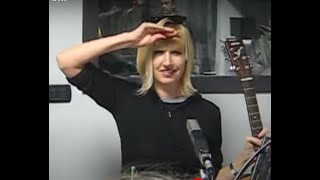 Kim Shattuck (The Muffs) - Outer Space - acoustic version