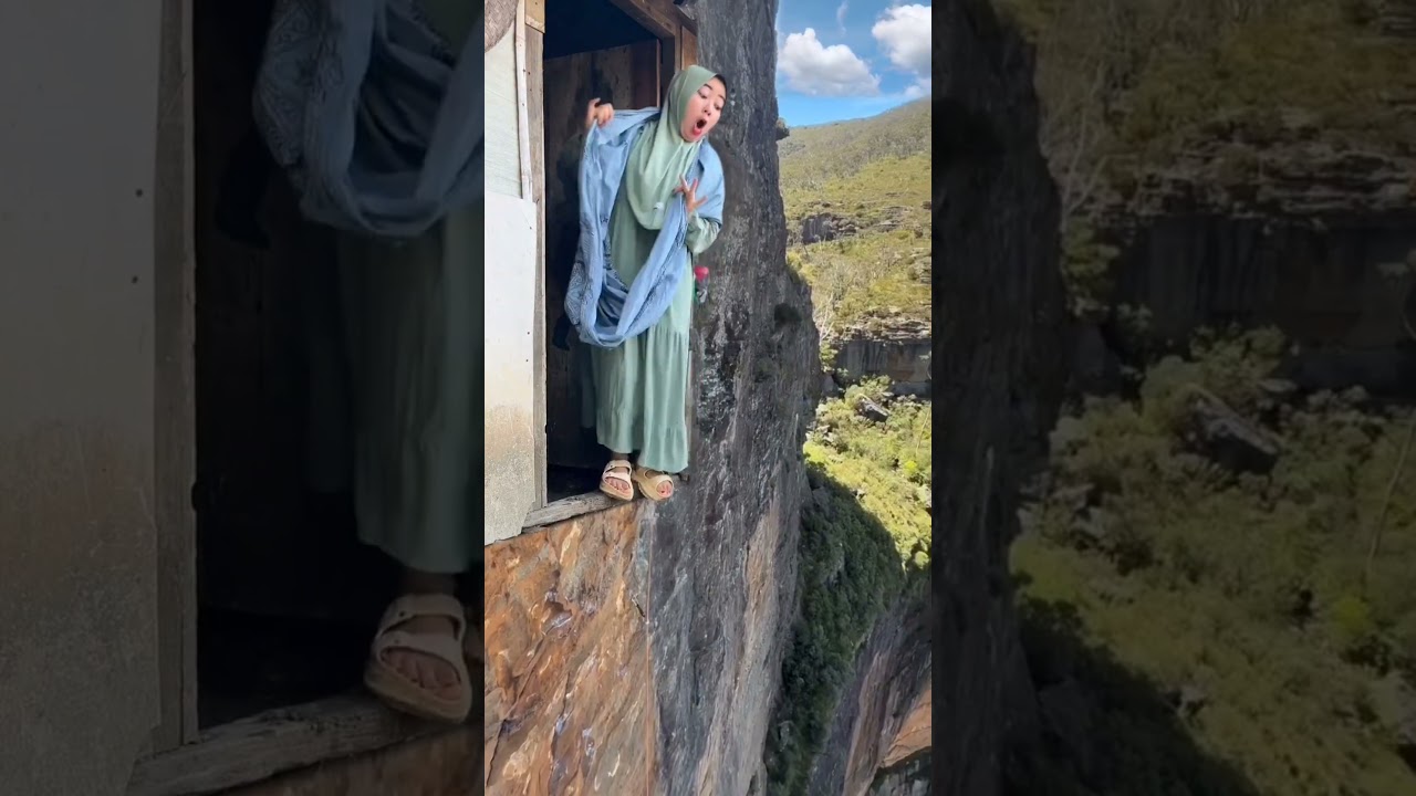 hill 🪨🏔️ house #shorts #shortvideo #ytshorts #youtubeshorts