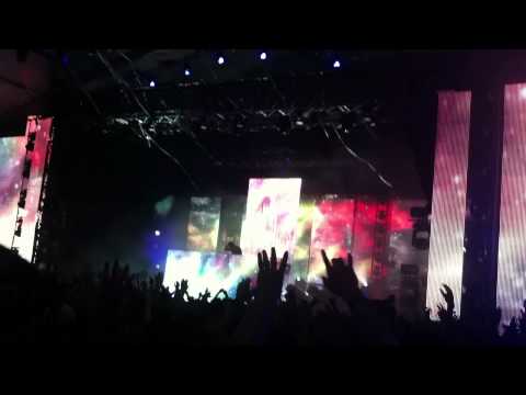 Epic vs Call Out - Kaskade @ Coachella 4-21-12