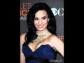 Demi Lovato At The 2010 PCA People Choice Awards