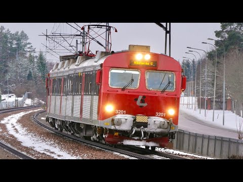 Svenska tåg del 69 - Dingtuna station