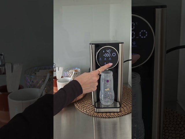 Video teaser for Trisa Silver Stream Test von Stefania: perfekte Wassertemperatur für Tee & Babyflaschen