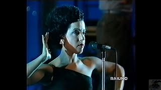 Matia Bazar con Antonella Ruggiero - Elettrochoc live - Sotto le stelle - Napoli 9 luglio 1983