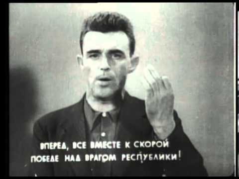 José Díaz dando un discurso IX 1936