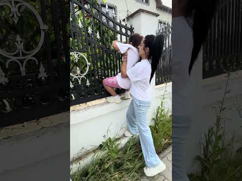 Am furat cireșe de la vecini😂#shortvideo #comedy #funny #viral #shorts