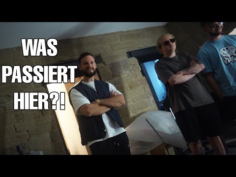 WAS PASSIERT HIER...