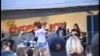 The Screaming Jets - Needle - Live 1990