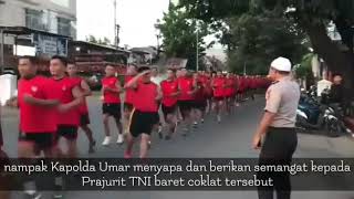 Download lagu Kapolda Irjen Pol Umar Septono, Saat Pasukan Yon Armed lewat depan rujabnya mp3