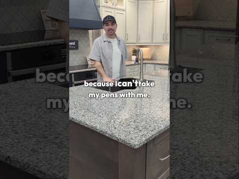 I've always wanted to do this bit in Lowe's lol #birdtrend #buildmore #lowes #funnybits #ytshorts #1