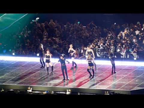 190518 태민 (TAEMIN) - MOVE /Long Shot ver. 직캠 [4K] (2019드.콘)