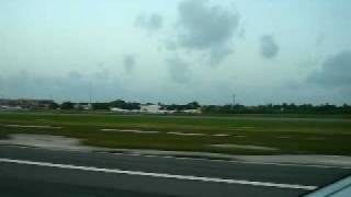 preview picture of video 'Despegue del aeropuerto de Punta Cana'