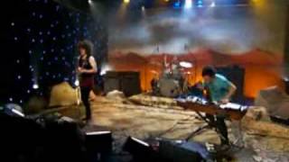 Wolfmother - Love Train Live at AOL Music Sessions