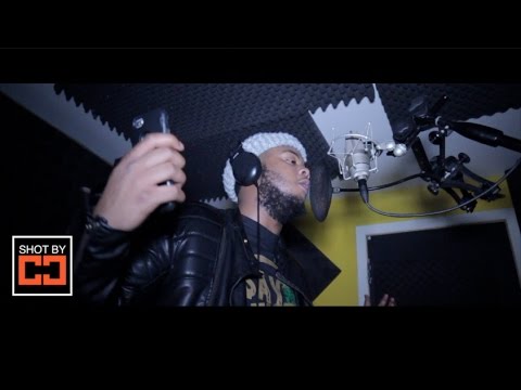 Quan Dinero ''IM TRYING GET RICH'' studio session @shotbyclevacamz @quandinero__