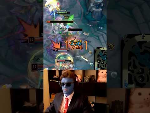 "Can you please just play safe?" 🤨😒