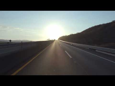 Mülteci yürekler (Kerim Er)