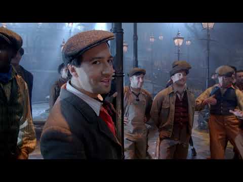 Mary Poppins Returns: Behind the Scenes Movie Broll | ScreenSlam
