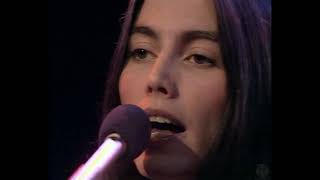 Emmylou Harris - 02 -  I&#39;ll Be Your San Antone Rose - Live In London - 1977