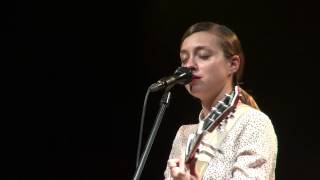 "It's a Heartache " Russian Red(cover)@ Kaohsiung the wall 2012.10.14(17)(encore:1)